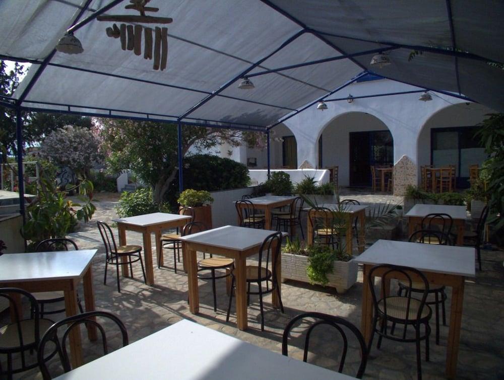 Hotel Sofia Marathokampos Ngoại thất bức ảnh