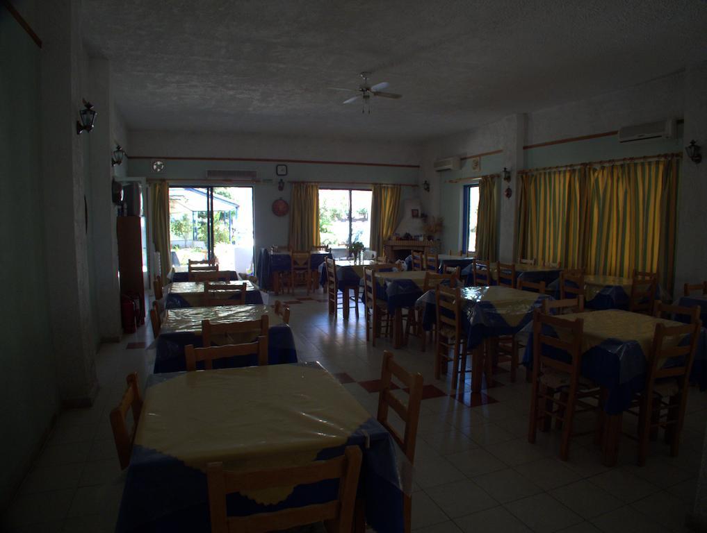 Hotel Sofia Marathokampos Ngoại thất bức ảnh